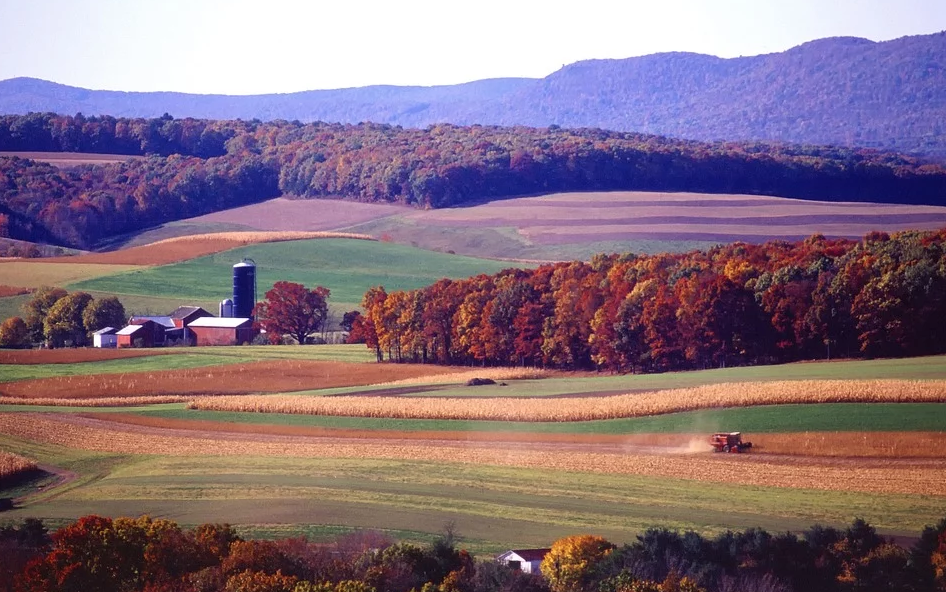 Pennsylvania farm in the fall